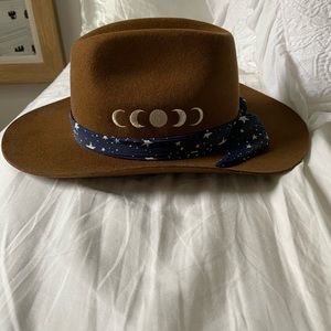 Van Palma felt cowboy hat